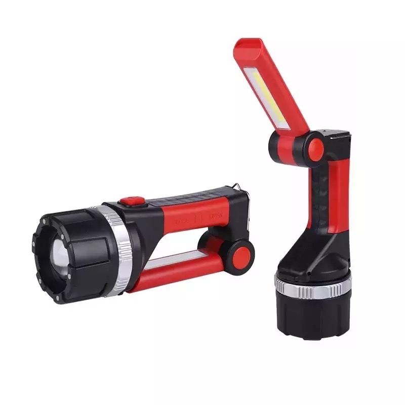 Multifunctional outdoor flashlight